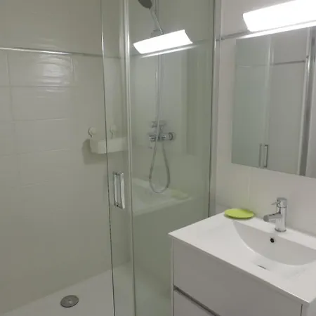De Qualite 4 Chambres *